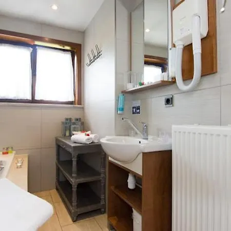 Vakantiehuis De Stokerij شقة فندقية
